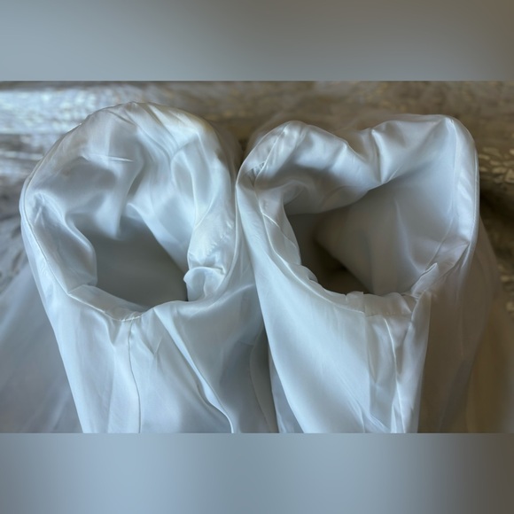 Promise NY Silver and White 2pc Skirt Suit w/Rhinestones, Beads & Lace, Size 14 - Picture 9 of 11